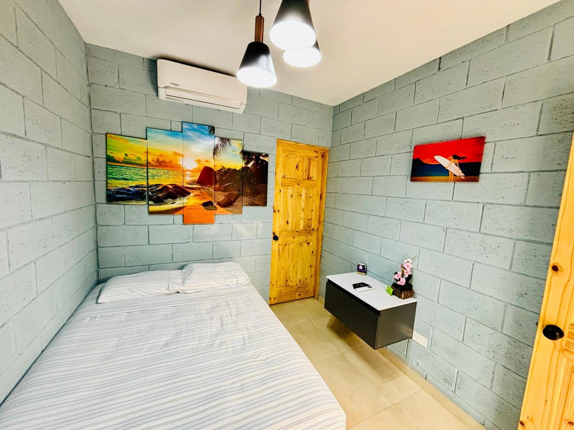 Hostal Camila'S Tamanique Exterior photo